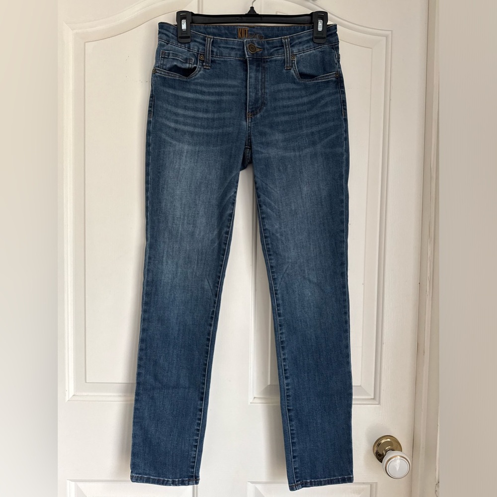 KUT from the Kloth denim jeans. Size 0. Excellent condition. RN# 58539